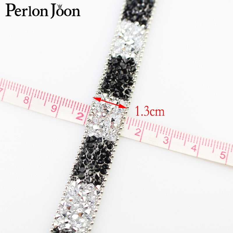 1 Yard Black/White Glitter Resin