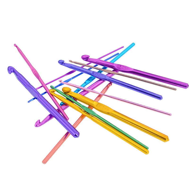 12 Piece Set Aluminum Crochet Hooks