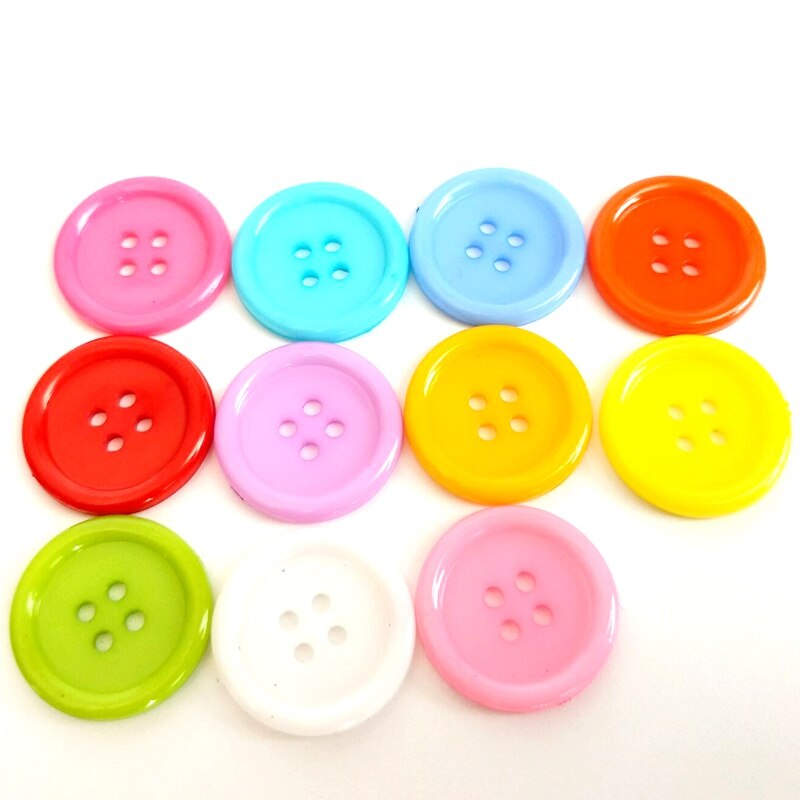 50-100pc Mixed Colors Plastic Buttons