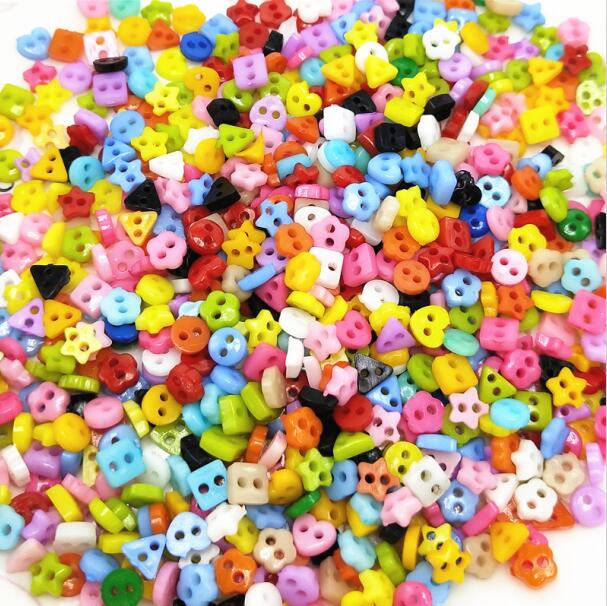 100/300pcs/lot Assorted Colors/Shapes Resin Buttons