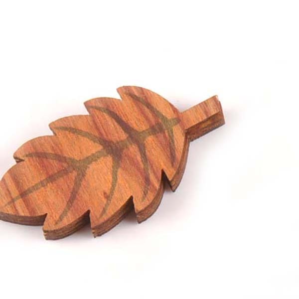 Mixed Wooden Leaf/Pine Cone (25/pack)