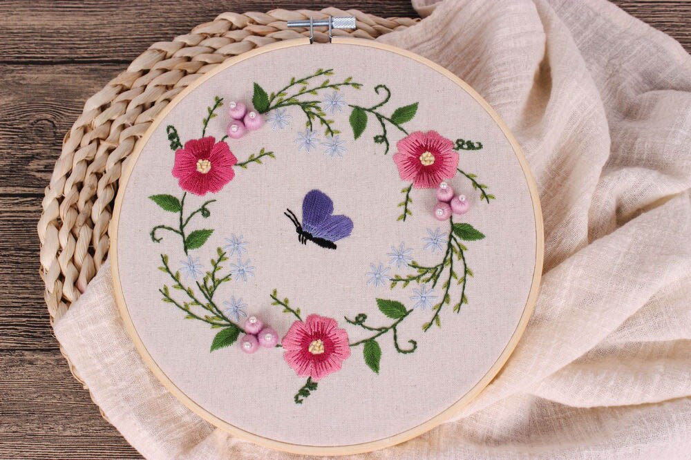 Flower Pattern Embroidery Kit