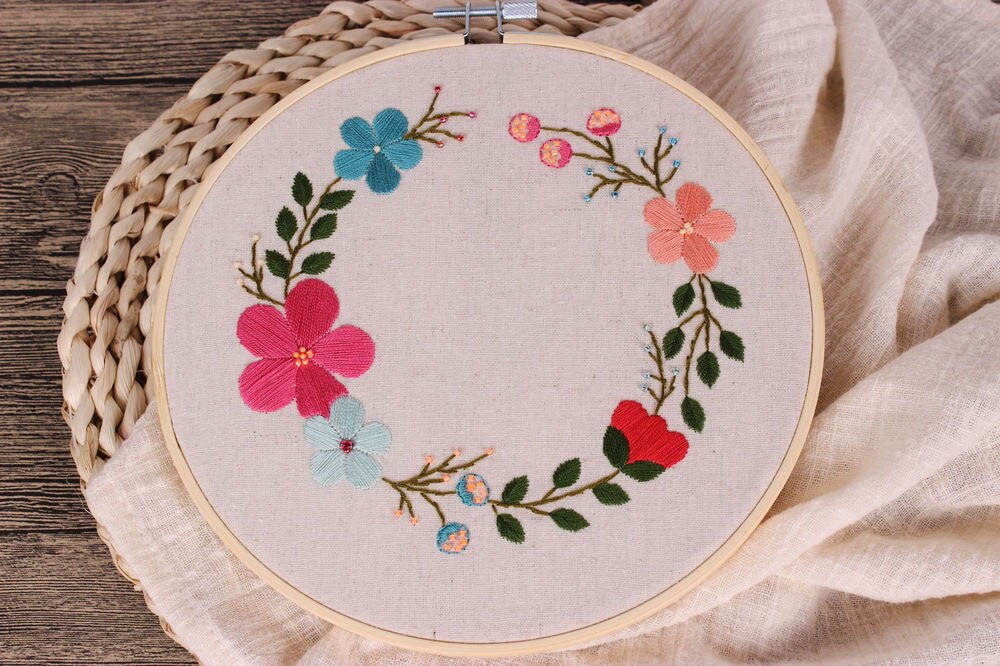 Flower Pattern Embroidery Kit