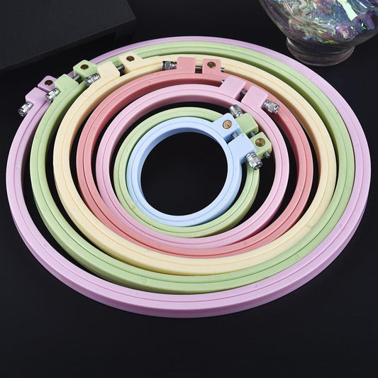 Plastic Embroidery Hoops Set