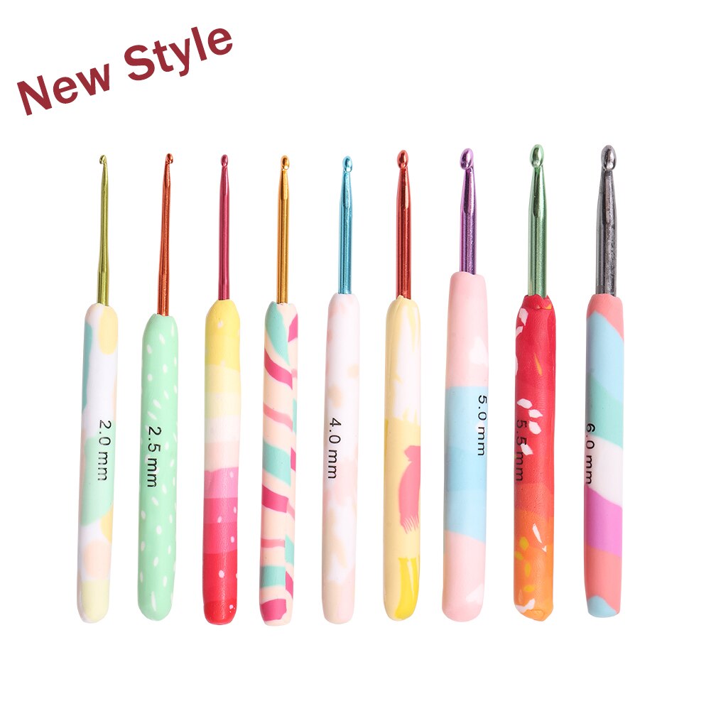 Crochet Hook Set 8 or 9 piece (style/color options)