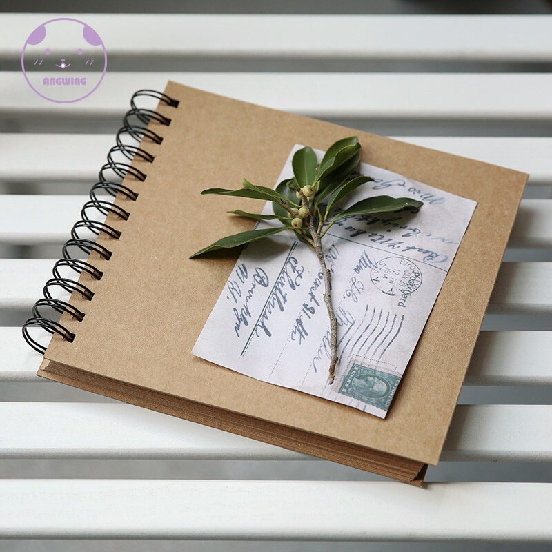 Loose-Leaf Scrapbook (50 sheets, 2 size options)