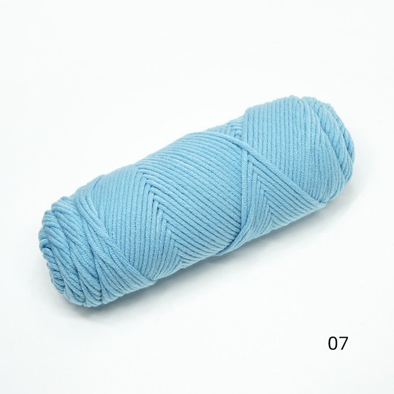 Acrylic Blended Worsted Yarn